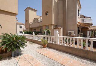 Casa adosada en venta en Altos - La Florida en Orihuela