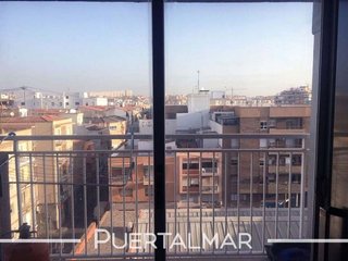 Piso en alquiler en Carolinas Altas en Alicante