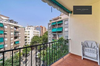 Piso en venta en El Baix Guinardó en Barcelona