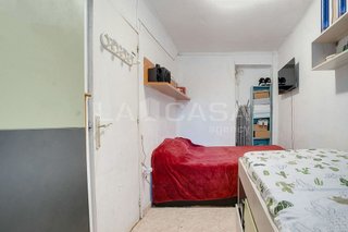 Piso en venta en La Verneda i la Pau en Barcelona