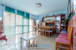 Piso en venta en La Bordeta en Barcelona