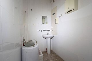 Local comercial en alquiler en Ciutat Jardí en Valencia