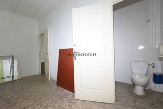 Local comercial en alquiler en Ciutat Jardí en Valencia
