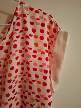 Blusa Estampada Lunares Multicolor