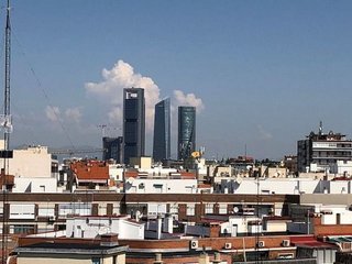 Ático en alquiler en Bernabéu - Hispanoamérica en Madrid