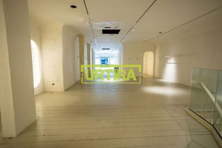 Local comercial en alquiler en Centro en San Sebastián-Donostia