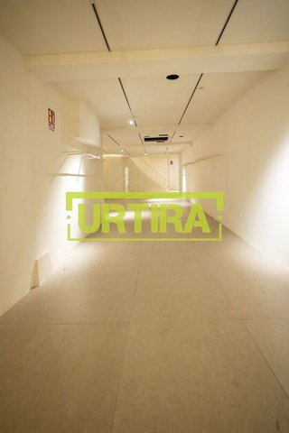 Local comercial en alquiler en Centro en San Sebastián-Donostia
