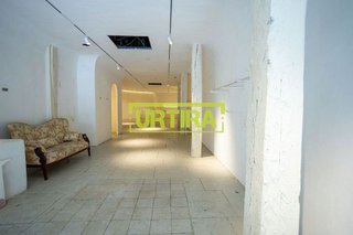 Local comercial en alquiler en Centro en San Sebastián-Donostia