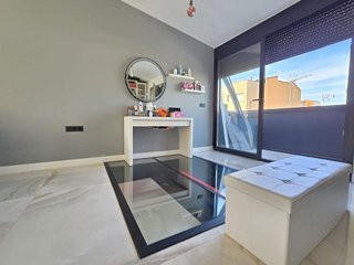 Casa adosada en venta en Creu de Barberà en Sabadell