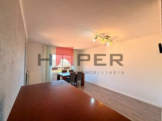 Piso en venta en Plaça Catalunya en Prat de Llobregat, El