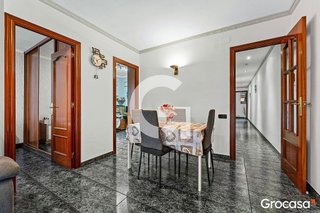 Piso en venta en Pubilla Cases en Hospitalet de Llobregat, L´