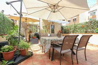 Chalet en venta en Marianao en Sant Boi de Llobregat