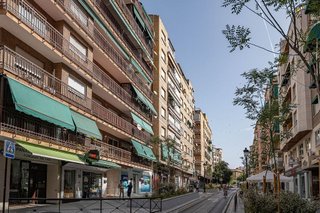 Piso en venta en Camino de Ronda - Rosaleda en Granada