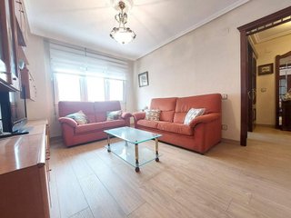 Piso en venta en El Polígono en Gijón