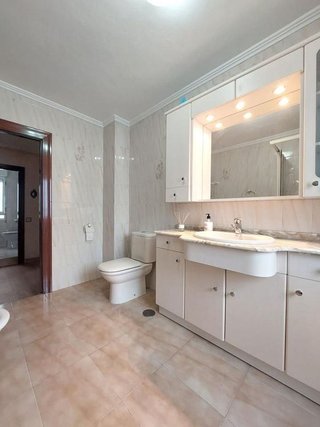 Piso en venta en El Polígono en Gijón