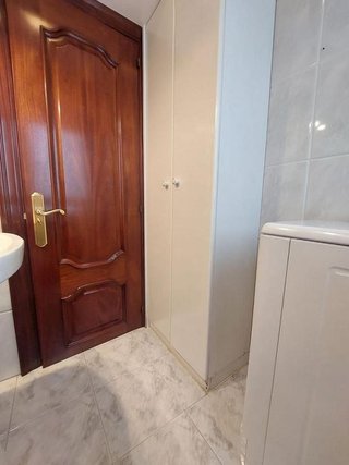 Piso en venta en El Polígono en Gijón