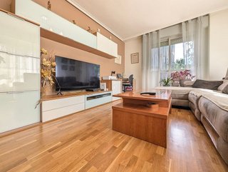 Piso en venta en Portillejo - Valdegastea en Logroño