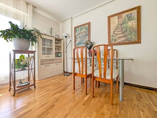 Piso en venta en Portillejo - Valdegastea en Logroño