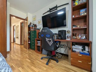 Piso en venta en Portillejo - Valdegastea en Logroño