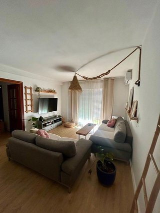 Piso en venta en Reyes en Parla