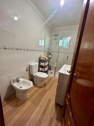 Piso en venta en Reyes en Parla