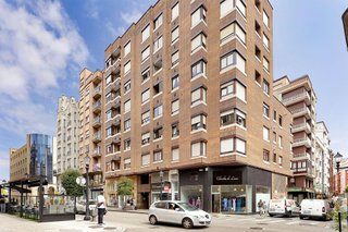 Piso en venta en Centro en Gijón