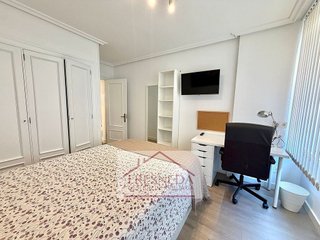 Piso en venta en Auditorio - Parque Invierno en Oviedo
