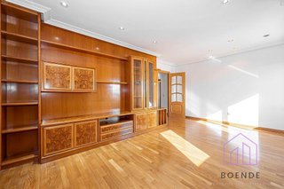 Piso en venta en La Espinilla - Parque Blanco en Coslada