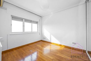 Piso en venta en La Espinilla - Parque Blanco en Coslada