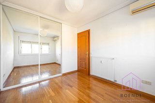 Piso en venta en La Espinilla - Parque Blanco en Coslada