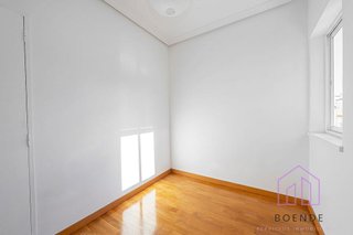 Piso en venta en La Espinilla - Parque Blanco en Coslada