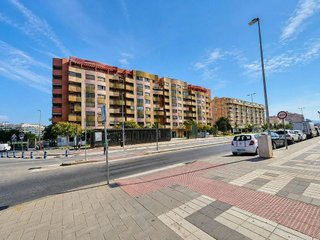 Piso en venta en Teatinos en Málaga