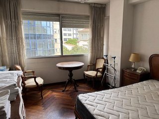 Piso en venta en Ensanche - Sar en Santiago de Compostela