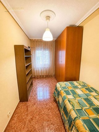 Piso en venta en Reyes Católicos en Alcalá de Henares
