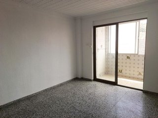 Piso en venta en Carolinas Bajas en Alicante