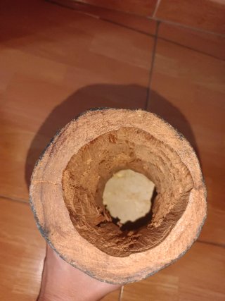 Tambor de madera artesanal