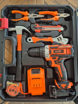 Kit Herramientas 166 Piezas con Taladro Eléctrico