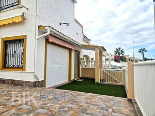 Casa adosada en venta en Altos - La Florida en Orihuela