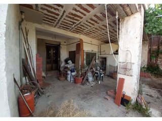 Casa adosada en venta en Benalúa de las Villas