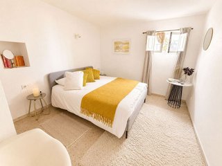 Casa adosada en venta en Gaucín