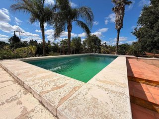 Chalet en venta en Sanlúcar la Mayor