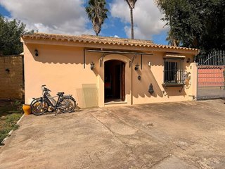 Chalet en venta en Sanlúcar la Mayor
