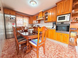 Chalet en venta en La Granja-La Colina-Los Pastores en Algeciras