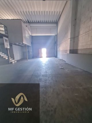 Nave industrial en alquiler en Cabral - Candeán en Vigo