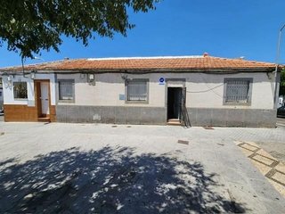 Chalet en venta en Campo de la Verdad - Miraflores en Córdoba