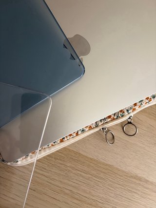 MacBook Air 13,6” M4 (2025) – Blanco Estrella