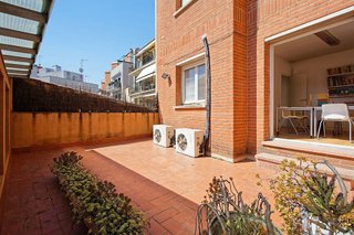 Piso en venta en Can Baró en Barcelona