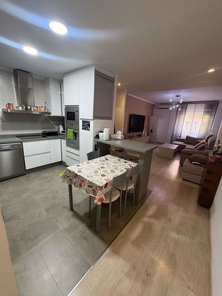 Piso en venta en Yecla