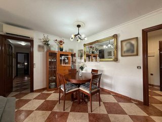 Piso en venta en La Luz - El Torcal en Málaga