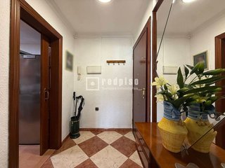 Piso en venta en La Luz - El Torcal en Málaga